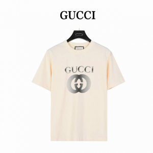 gucci 古驰 双G渐变印花短袖T恤 情侣街拍的时尚款短Tee，炸街系列 经典再现的双Gg印花Logo设计， 一目了然的品P价值直接输出 大Logo的设计款，