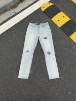 p150#A056 amiri新款牛仔裤水洗破洞漏皮牛仔长裤男女同款 颜色：蓝色白皮 码数：S-Xl（28-34）