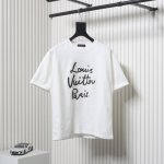 louis Vuitton 路易威登 Lv 25Ss 晕染签名短袖T恤面料采用定制240G 26支特滑双股精棉平纹高密无尘全棉布料。前幅高密度加厚，走线平整，代