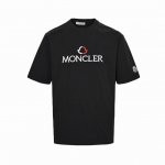 Moncler 蒙口 25Ss 刺绣字母Logo短袖 轻奢主义 男女日常通勤穿搭必备单品 正确版本 随意对比 详细特征 260克100% 纯棉双纱汗布面料 面部