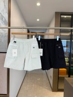 0288 小树女子防泼水弹力宽松工装短裤 Size: 米白 黑色 M-L-Xl 跟着尺码推荐来就可以，主要还是看穿衣喜好，pp大还喜欢宽松感觉的建议拍大一码哈