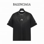 Balenciaga 巴黎世家 25Ss 3M小标Logo刺绣复古洗水破洞短袖T恤 三标 面料对版 顶级版本 手工骨位磨破 采用300克重磅洗水纯棉 随意对比