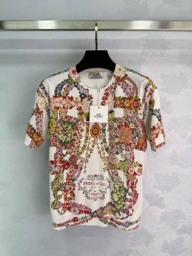 Herm 爱马*花卉印花短袖针织衫 经典Brides De Gala图案 色彩缤纷 优雅大牌时尚 1色3码Sml T226B