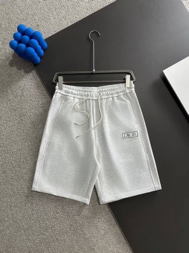 隔天出货 高品质 Dior 迪奥 2025春夏新款高定松紧带休闲净色宽松短裤 意大利进口机器制造 裤脚下摆二本针锁边 针脚细密牢固 专柜定制面料 透气舒适度高