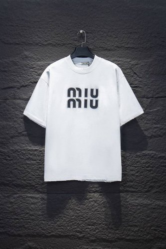 款号 9017# miumiu 25Ss os版型真的很迷人 miumiu 也真的是绝绝子 每一季新品版型都做到极致 实穿度很高 随意搭都Nice - 100%