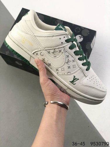 公司级带半码 耐克Nike Sb Dunk Low Lv联名 复古低帮休闲运动滑板板鞋 采用脚感柔软舒适Zoomair气垫 有效吸收滑板等极限运动在落地时带来的