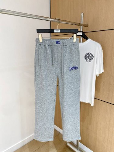 巴宝莉25Ss春夏新款休闲裤.定制铜氨丝空气层混纺面料，抗皱不粘灰抗静电，面料柔软舒适有垂感.立挺上身有型、立体裁剪设计拉长腿部线条，显高显瘦.松紧腰带设计，收