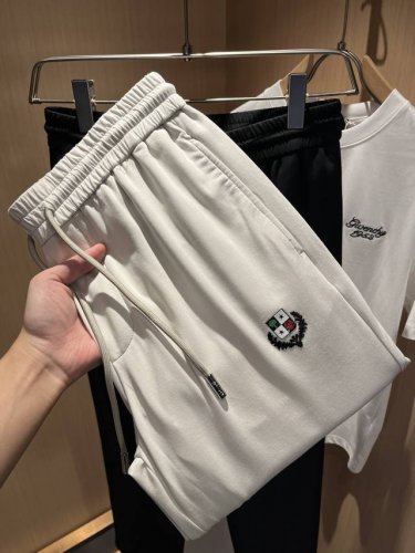 loro Piana诺悠翩雅 2025春夏新品男士时装款高端休闲裤，香港洋行渠道货，日本原厂出品，纯血统品质，完美延续了Lp家的精髓与基因，从主体面料到细节工艺