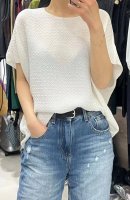 爆款上新 宽松显瘦真丝蝙蝠袖对丝提花短袖上衣 面料:100真丝 颜色:白 绿 米黄 黑 尺码:S--Xl