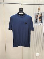 Lv驴牌。顶级品质 2025春夏新品针织短袖，桑蚕丝+针织面料，手感柔软。顶级进口私货，时间设计潮流短袖针织衫，不失奢华 品质毋庸置疑 上身效果超赞，奢华官网同