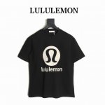 Lululemon 露露乐蒙 字母标识植绒短袖T恤 此款T恤采用270双纱纯棉面料，质地细腻，手感软糯舒服到爆，为穿着者提供了良好的透气性和吸汗性。采用了立体凸