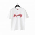 实拍细节图+尺码表 Gucci 古驰 红花蜻蜓Logo印花短袖 进口百分百纯棉面料，穿着舒适透气 胸前印花清晰细腻，非小工厂P可比 档次高很有质感，简单大方得体