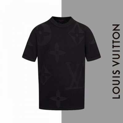 款号#Z16 Lv限定新款满印老花圆领针织短袖 Louisvuitton 官网一致款式 面料：仿羊毛精品纯棉针织 同缸同色织染螺纹 颜色一致 工艺：进口机器白墨
