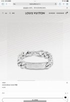Lv路易威登新款粗手链 配全套包装 monogram 珠宝系列为亮泽金属件镂刻 Monogram 图案 呈现鲜明风格和俊朗格调 为潮流人士带来日常之选 详细特征