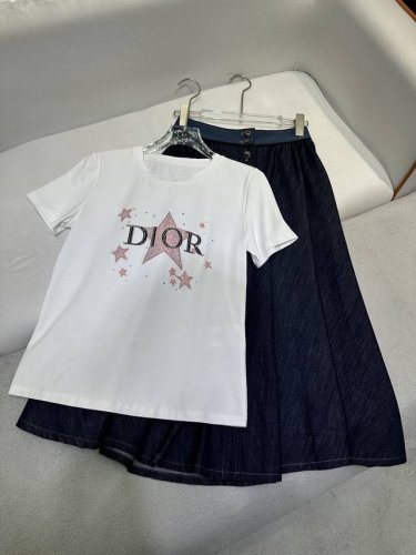 dio*25Ss新款纯棉T恤裙牛仔半身裙套装 五角星订珠装饰 休闲款 单色三码 Sml
