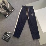 LV 驴家 2025 春夏新款 时尚休闲裤 上身舒适透气 颜色: 棕 蓝 黑 码数:M-3XL