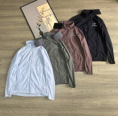 arcteryx 始祖鸟 Arcteryx Nodin 系列 Nodin Jacket 风壳轻量透气防风纯色夹克 隐藏帽款 男女同款 始祖鸟的火爆程度不必多说，