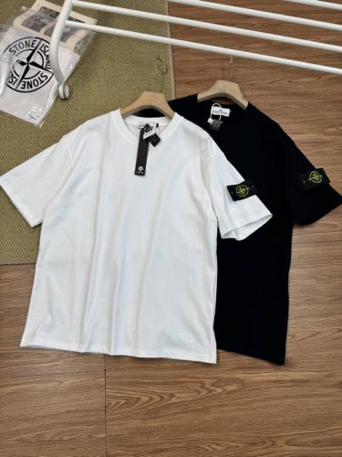高品质，雪梨纸精包装 石头岛 Stone Island经典基础款袖臂徽章Logo情侣款短袖T恤，绝佳夏季穿搭必备单品 经典百搭永不过时系列，男女同款 情侣可搭