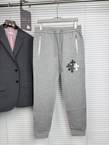 克罗外贸易公司订单 男士休闲裤 标准的修身直筒版型 手感柔滑~却又不失挺括的钢韧质感！！贴身穿着非常的清爽、精神。 经典的颜色，因为它是简单 再说说它的做工，里