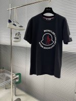 Mon 2025Ss夏季新品，男士撞色立体刺绣徽标时尚休闲圆领短袖T恤！贸易公司渠道稀出，选用客供进口100%平纹棉材质，针凿密实，挺括有型，着身舒适无闷热感，