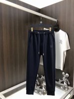 杰尼亚 2025春季新款休闲裤！官网同步发售。品牌经典Logo休闲裤，定制面料，舒适度极好，手触感： 烈。辦识度极高，完美品相工艺。尺码：M-3Xl