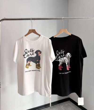 0558 Hhyii 腊肠Tee 狗狗字母印花短袖T恤夏季新款宽松百搭全棉上衣 面料： %精棉 颜色：黑 米白 衣码：S M L