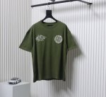 Louis Vuitton 路易威登 25Ss 珠地棋盘格刺绣短袖 第一时间原版购入开发，本款珠地棉T恤为全幅Damier提花融入柔软肌理和雅致色调，于胸前点缀