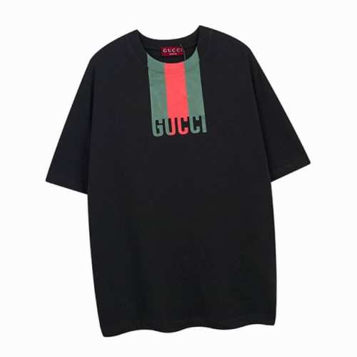 古驰 Gucci 夏季新款 经典红绿拼色印花圆领短袖T恤 色彩搭配时尚又个性 手感柔软舒适 男女同款。 Color：白色 黑色 Size：Xs S M L