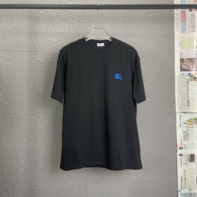 B41 burberry 巴宝莉 280克圆领短袖T恤 经典Logo图案立体进口机器刺绣 官方同步 1:1原版开模 三色齐发 时尚个性 百搭潮流 纯原品质 原版