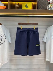 Gu25Ss春夏新款科技纤维氨纶混纺抽绳短裤 男士字母标识刺绣贴饰运动休闲短裤五分裤 贸易公司渠道稀出 同步官网发售 G家全新短裤 作为时尚与舒适并重的典范之作