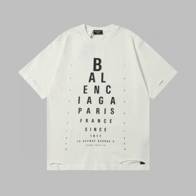 上新 高品质9159 来自Balenciaga 25Ss 新品 巴黎视力表短袖T恤，320 克 太绝了，字母数字印花视力表磨烂做旧.成衣多位做旧磨烂 ，面料采用
