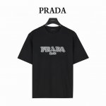 prada 普拉达 25Ss 泼墨Logo刺绣及后背三角标印花短袖T恤 经典胸前Logo泼墨立体刺绣和后背新元素三角标斑驳印花 260G棉质布料40支双纱面料