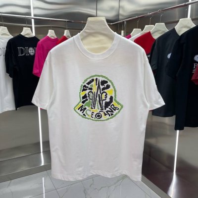 上新款号： M1043 2025早春Moncler 蒙口 官网同款印花图案 双纱纯棉短袖 - 260G双纱纯棉顶级面料 手感柔软 百分百纯棉独家出货 定染硫化黑