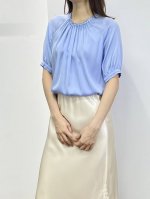 珍珠领真丝上衣 颜色 黑色 黄色 蓝色 码数 Smlxl