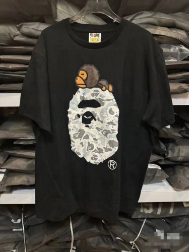 001056款A Bathing Ape Space Camo 星空迷彩夜光猿人短袖T恤 男女同款 码数Smlxlxxl 黑色白色