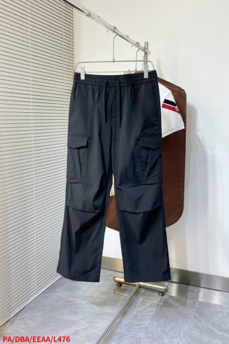 L476 paprada 2025Ss T新品发售经典休闲工装裤，每年必出的经典系列，全部细节升级版本、按正版拆解定制而成，所有辅料、面料已达原版品质、定制原版