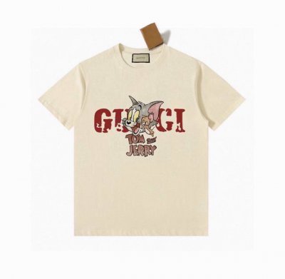 Gucci汤姆猫系列 专柜款复古情侣 印花短袖T落肩袖 重磅280G精梳棉材质 透气舒适 版型宽松 进口外贸级专柜印花，随意搓洗不褪色不变形。 情侣款 男女同款