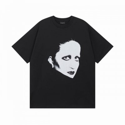 balenciaga 巴黎世家2025 Ss 联名音乐家Mini前后直喷印花磨烂做旧限量款短袖T恤 本市场No.1的质量 真正天花板品质 全部原版开发 后领内附