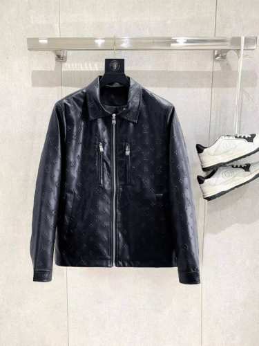 路易威登Lv 2025春季新款皮衣夹克外套，秀场新品品相非常完美，穿着舒适保暖，原单三标齐全 色泽饱满诱人，非常出彩的设计，轻松将时髦感进阶，做工极为考究严谨，