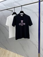 celine*塞林 2025春夏新品上市时尚经典圆领短袖时尚单品设计，更加时尚舒适，高标准定制，上身非常有型，胸前品牌Logo 客供辅料，客供进口高档面料质感非