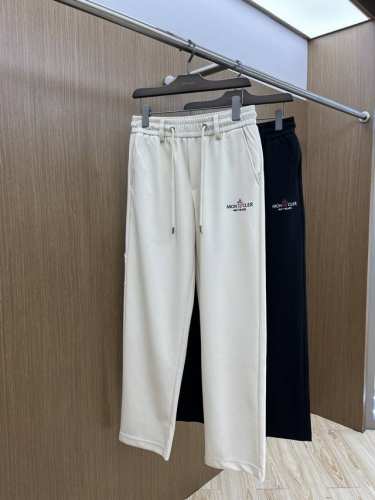 高端货品 Mon 2540春夏新款休闲裤！官网同步发售。品牌经典Logo休闲裤 ，定制面料，舒适度极好，手触感强烈。辨识度极高，Fdh完美品相工艺 颜色：黑色