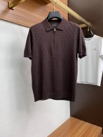 Kiton 2025春夏新款首发专柜最新款翻领polo短袖 高端订制 设计前卫时尚 品牌Logo重工艺设计 高端定制伊利特面料.手感柔软.穿着舒适.专柜级别精致