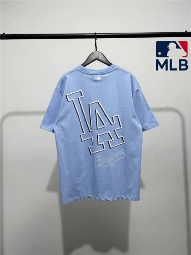 高品质 质量非常好 Mlb柜子新款后背镂空字母系列短袖T恤 三标齐全 四联吊卡 原厂包装 通肩压条保证舒适性 高端品质2025Mlb Ny 镂空字母系列款 情侣