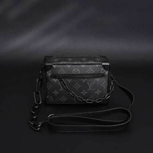 louis Vuitton Lv Mini Soft Trunk 小方盒老花链条单肩包斜挎包 涂层帆布，织物内衬，牛皮革饰边，金属件，拉链外袋，内贴袋，不可拆卸