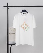 顶级版本.官网品质 Louis Vuitton*路易威登 Lv 四叶草花卉3D短袖T恤 采用原板独家定制260克32支双莎纯棉面料 质感非常柔软舒服 %区别市场