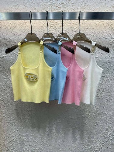 diesel迪赛经典Logo刺绣镂空针织背心 款号：25670105243 颜色：黄色 蓝色 粉色 白色 尺码：均码 80-125斤