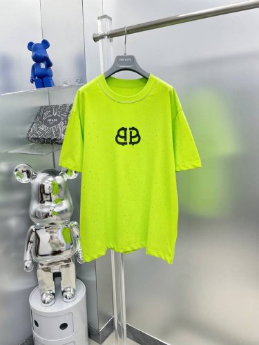 bal*巴黎 2025夏季新款烫钻印花Bb Logo短袖Tee 专柜同步有售，原单狠货，时尚 进口原版科技面料，上身舒适透气，原版定制五金辅料，上身帅气有型，三