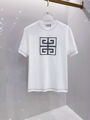 纪梵希 2025早春新款男女同款短袖T恤，！定制专属纯棉面料，定制原版工艺螺纹，胸前重工字母Logo工艺设计！简约大方，从容百搭，档次极高，完美融入时尚还有风情