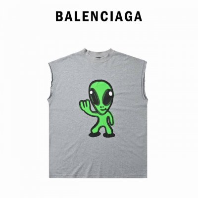balenciaga｜外星人溶解笑脸印花无袖Tee背心 巴黎风夜光外星人无袖背心！ 当巴黎的浪漫邂逅神秘外星元素，这件背心就是时尚与想象力的完美融合。简约的无袖