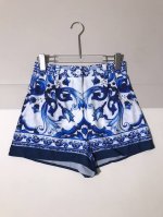 Dolce & Gabb*Ana 杜嘉*班纳 青花瓷印花休闲短裤。Smlxl